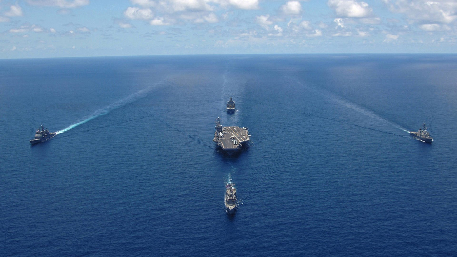 环保与高速的平衡：F1的绿色转型路径，f1 环保