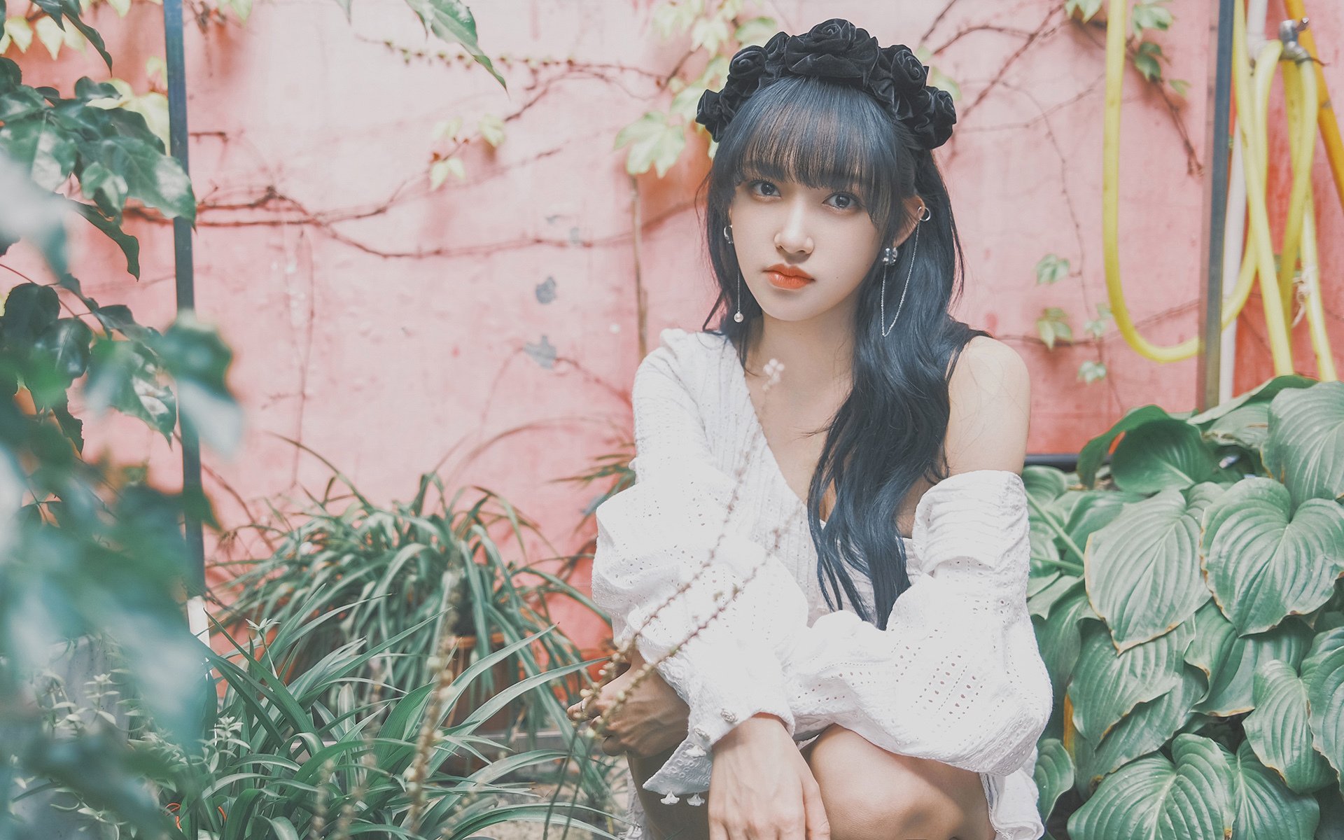 爱游戏官网-运动员的心理调节：赛场焦虑的应对策略，如何调控运动员的竞赛焦虑