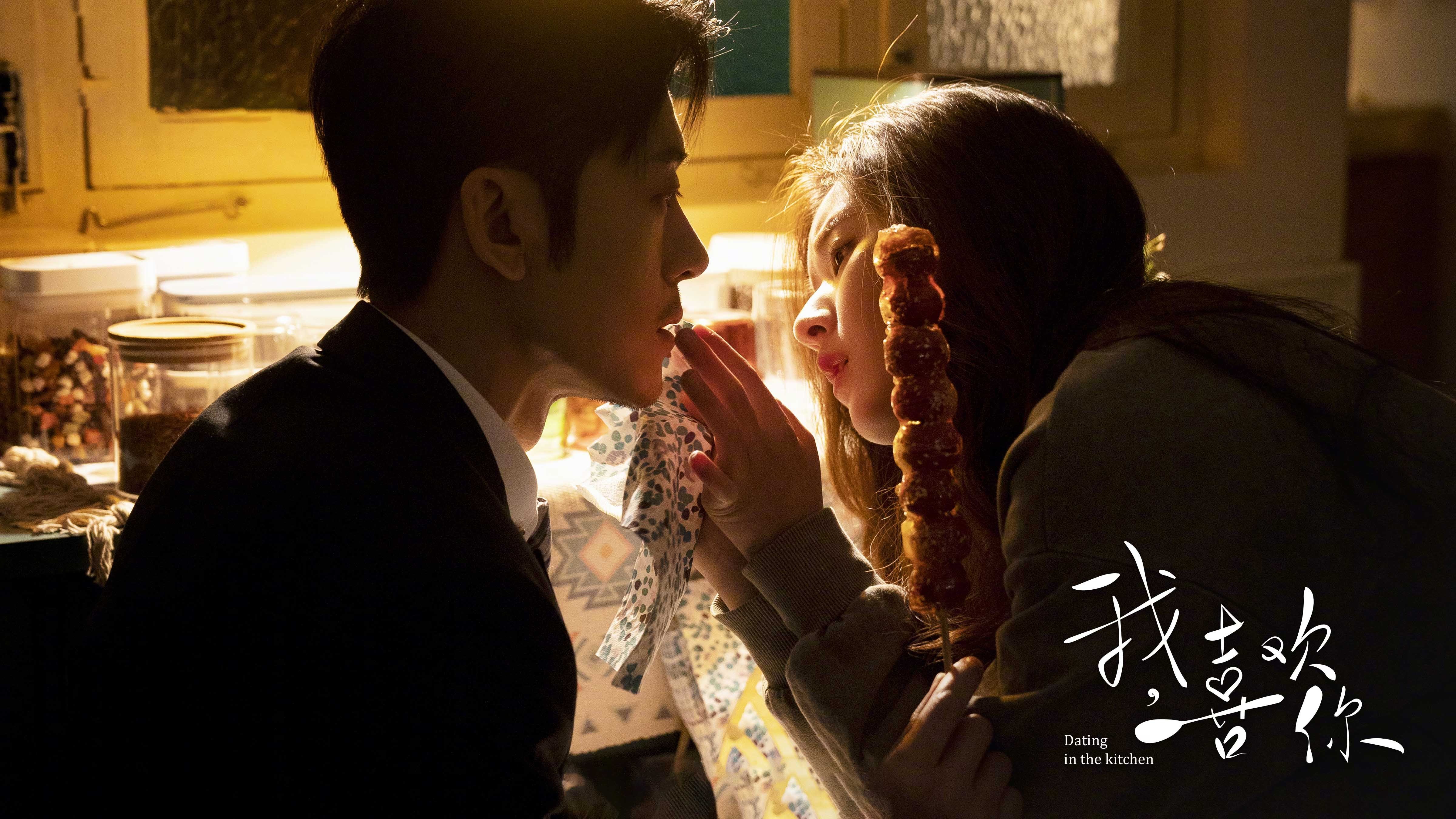 爱游戏官网-五大联赛是否会吸引更多大学生球员转型，何为五大联赛