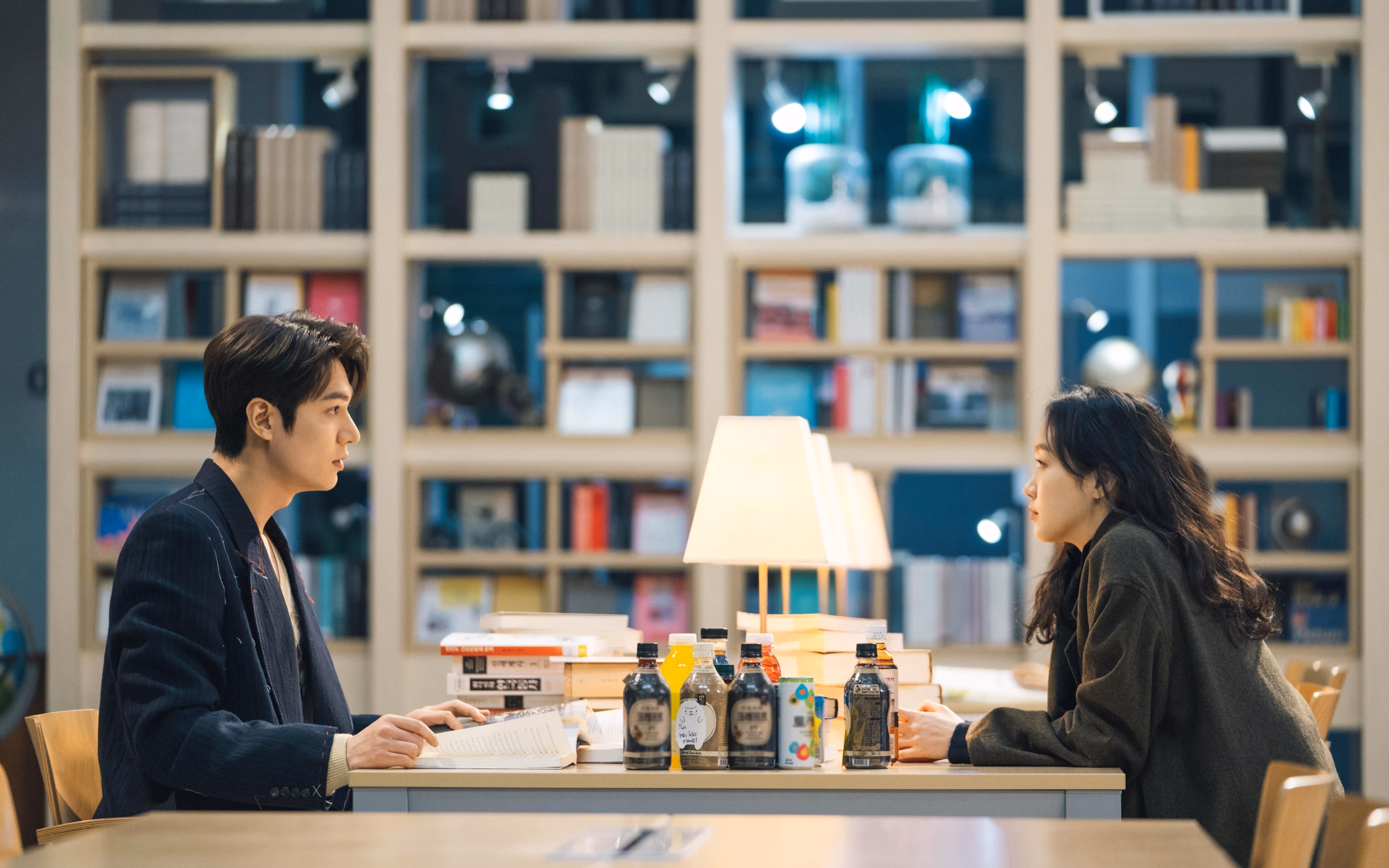 爱游戏电竞官网-英超超级逆转：永不言弃的战斗精神，英超大逆转