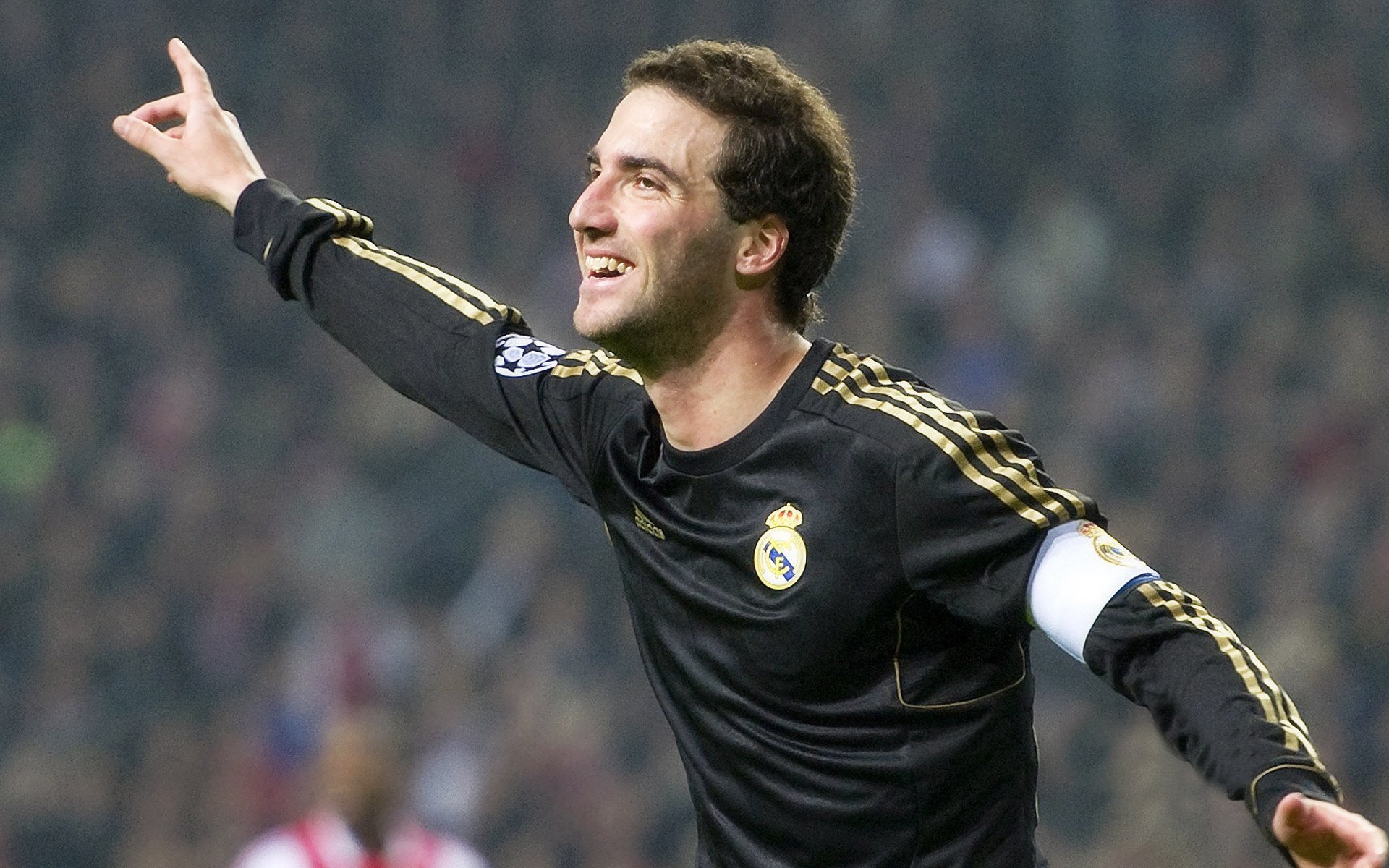 中国足球球迷文化影响力分析，中国的足球迷现在真的感到很迷茫